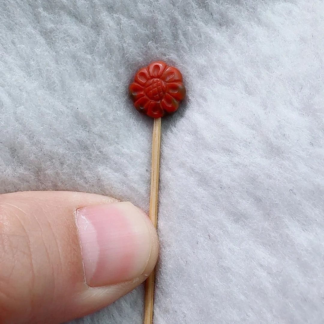 南红玛瑙未镶嵌颈饰