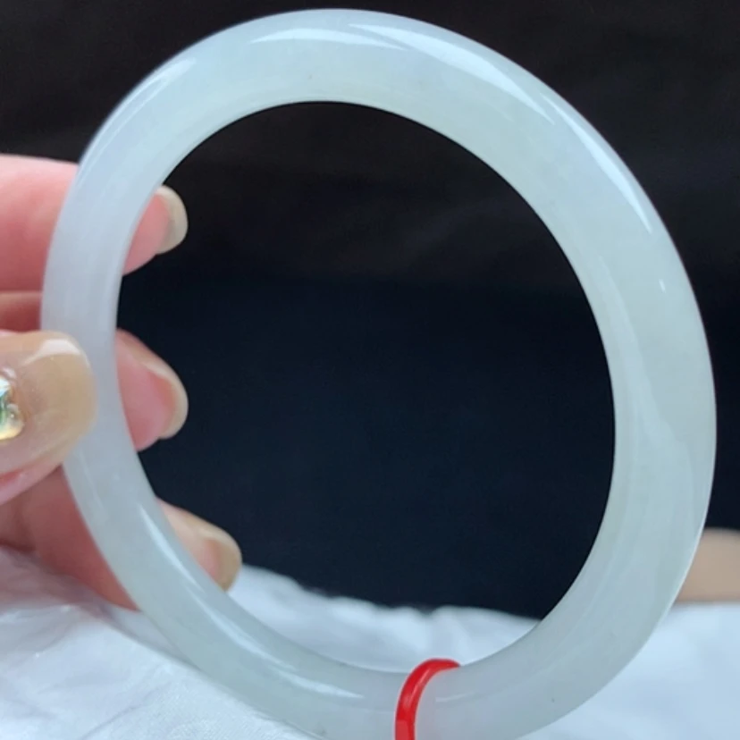 【闪购商品】翡翠手镯未镶嵌93139，