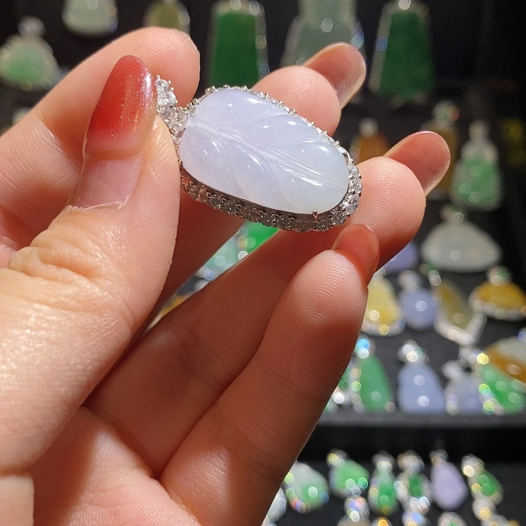 颈饰银S925镶嵌翡翠天然翡翠