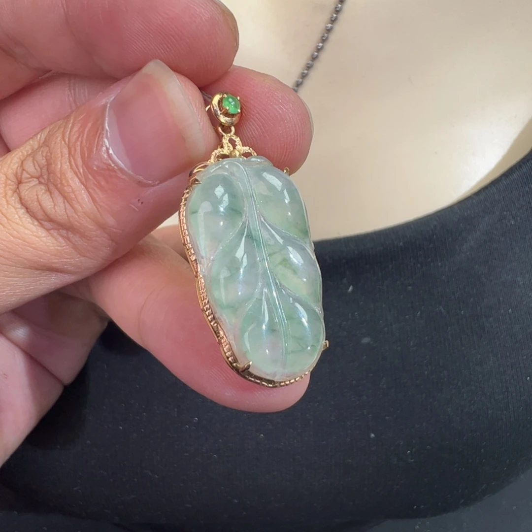 翡翠18K金镶嵌吊坠(不含链)