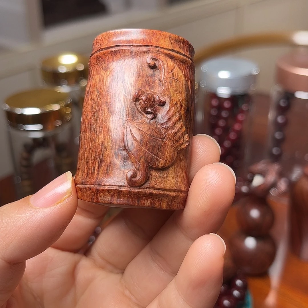 熙***e降真香把件海南红降节节高升