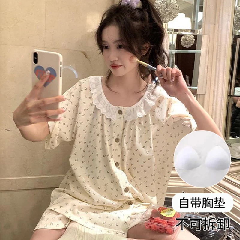 【胸垫版】夏季甜美蕾丝边睡衣女带胸垫日系碎花短袖家居服三件套装