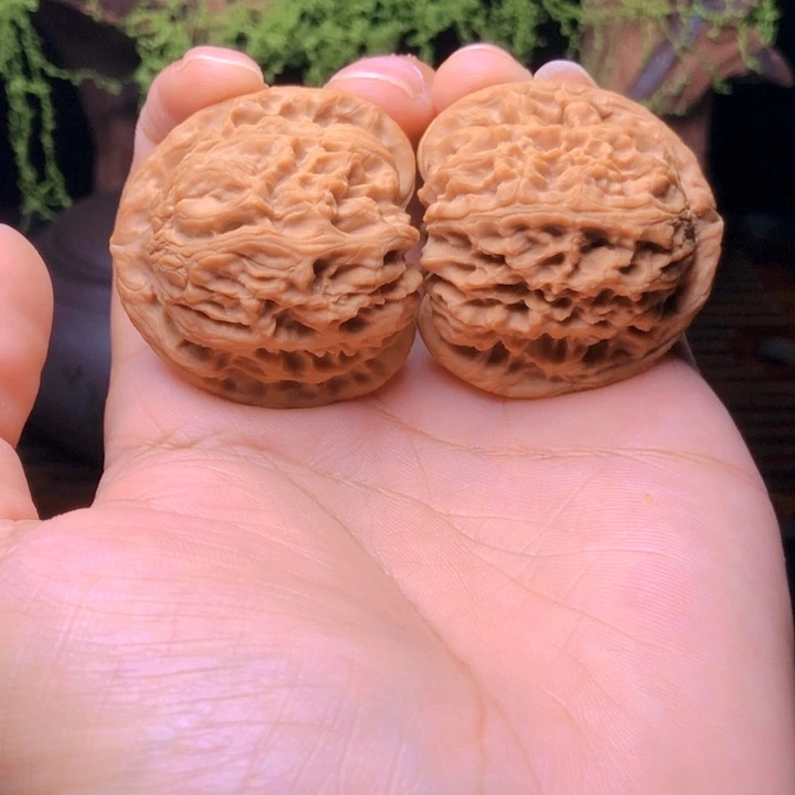 吊坠文玩核桃南疆石