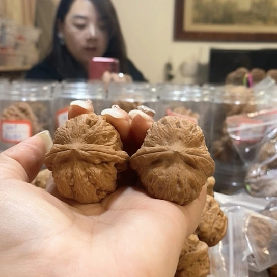 文玩核桃吊坠芝***塔平谷元宝