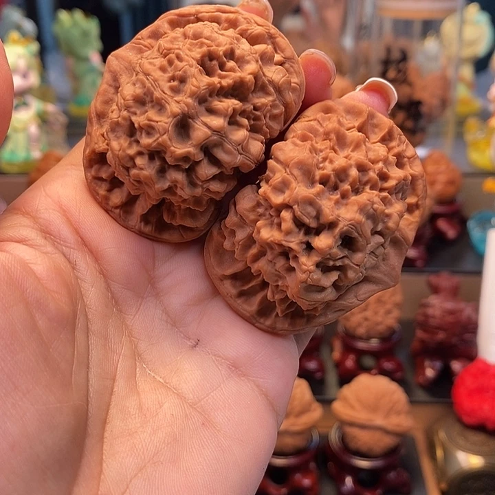 皮***m吊坠文玩核桃核桃