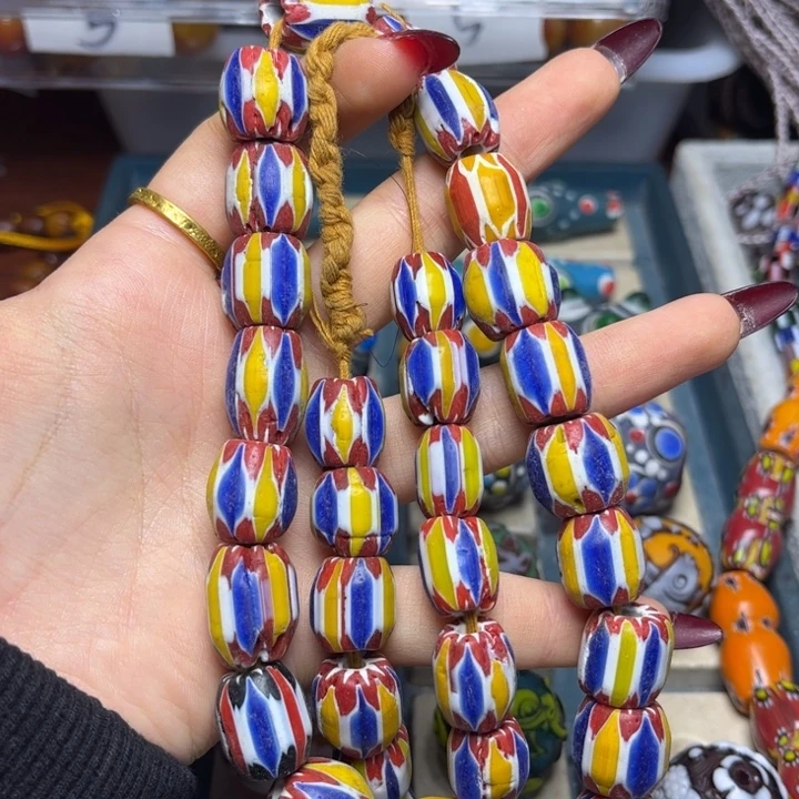 颈饰玻璃3889 雪佛兰一条