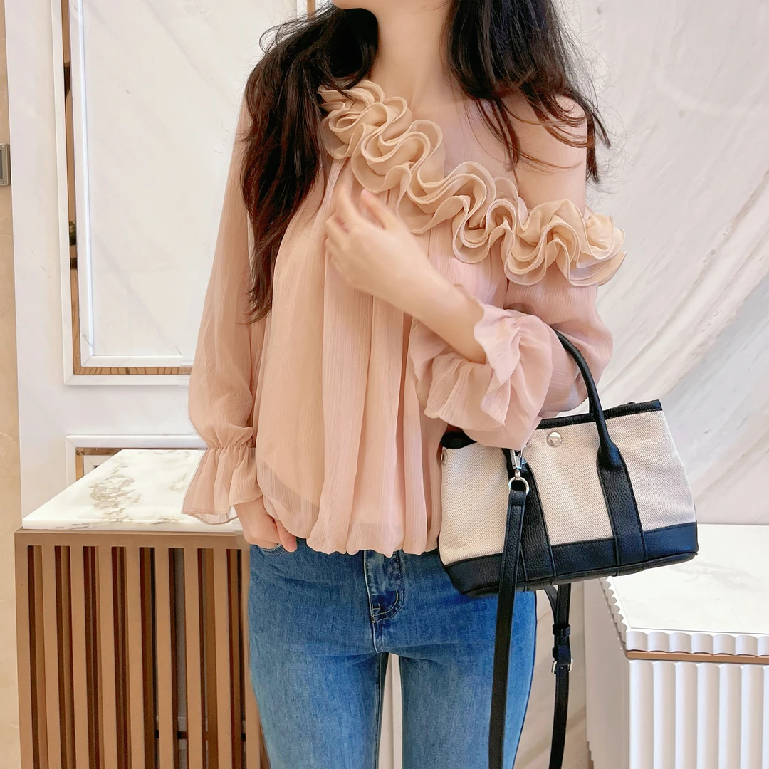 AiLin陈艾林设计感新款长袖花朵上衣斜肩高级感2025新款纯欲风