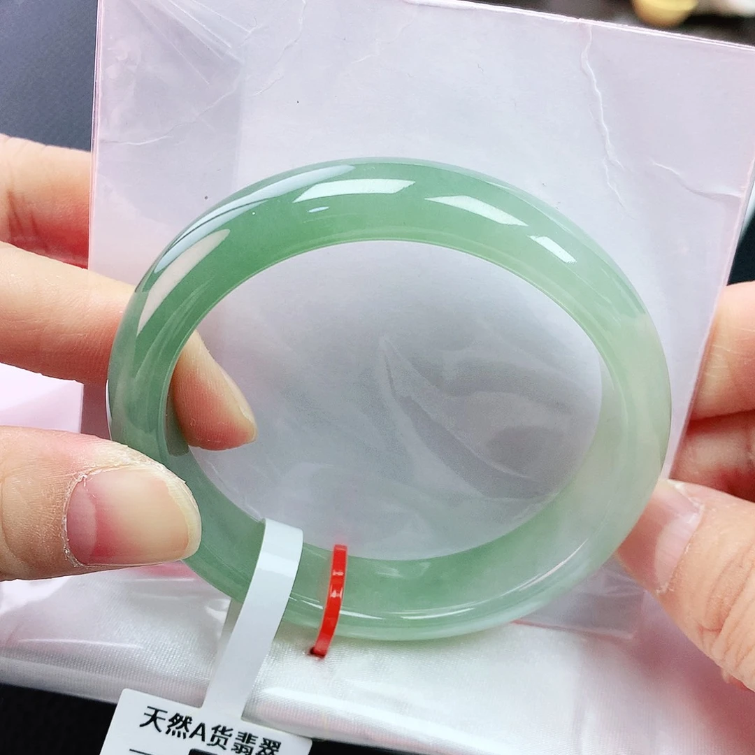 未镶嵌手镯翡翠55贵妃