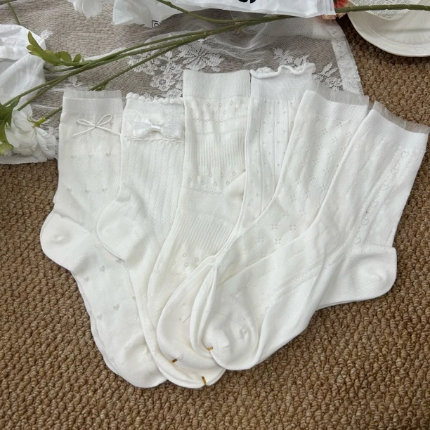 【袜宇宙】夏季薄款白色中筒女袜蕾丝爱心镂空百搭堆堆袜中筒棉袜