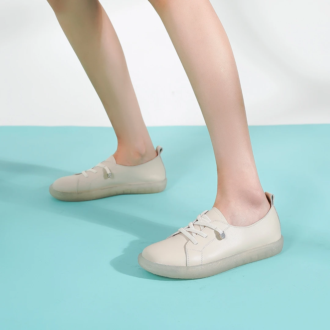 Harson/哈森超软不累脚牛津底轻薄果冻鞋小白鞋女休闲鞋HC232301