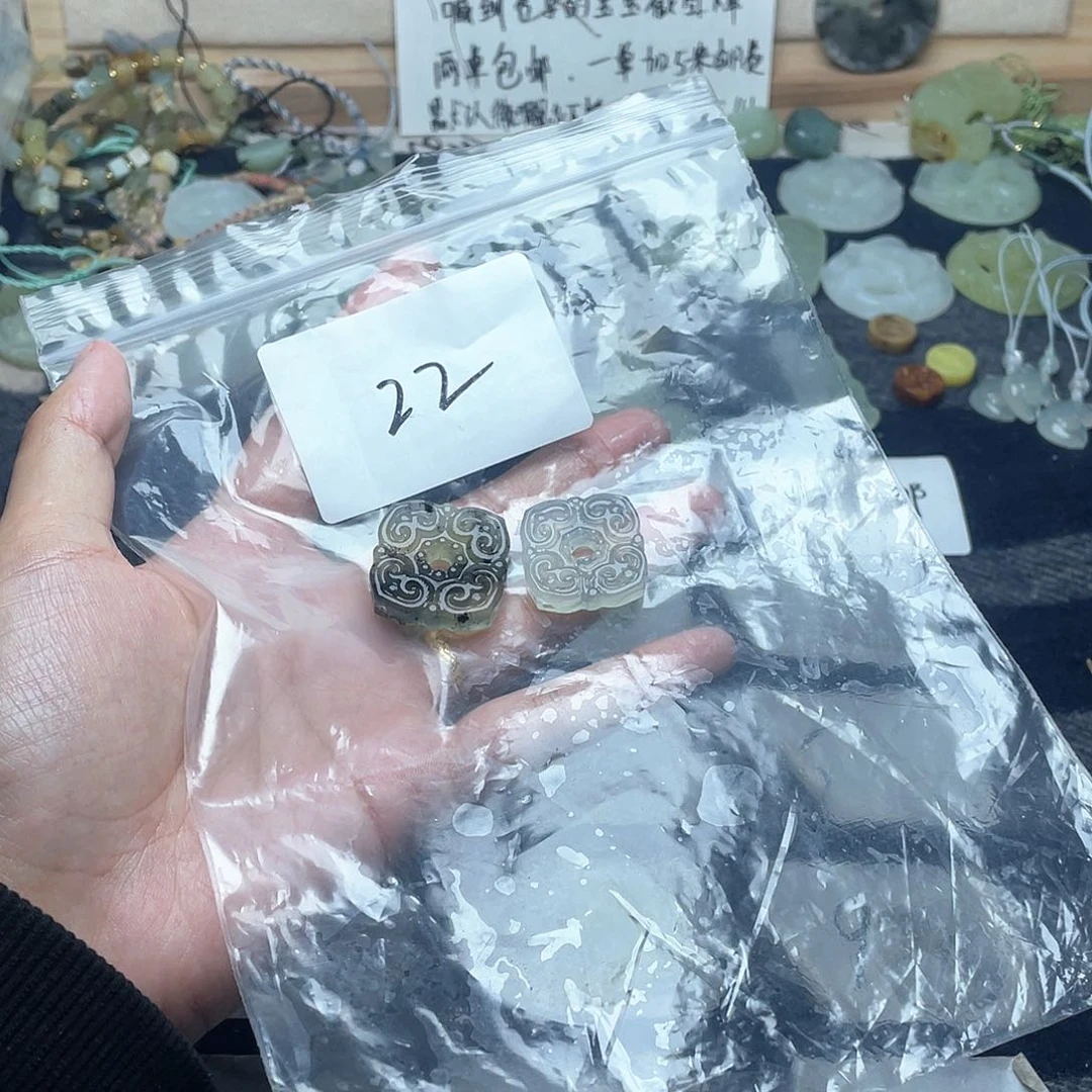 蛇纹石玉颈饰未镶嵌1*泳