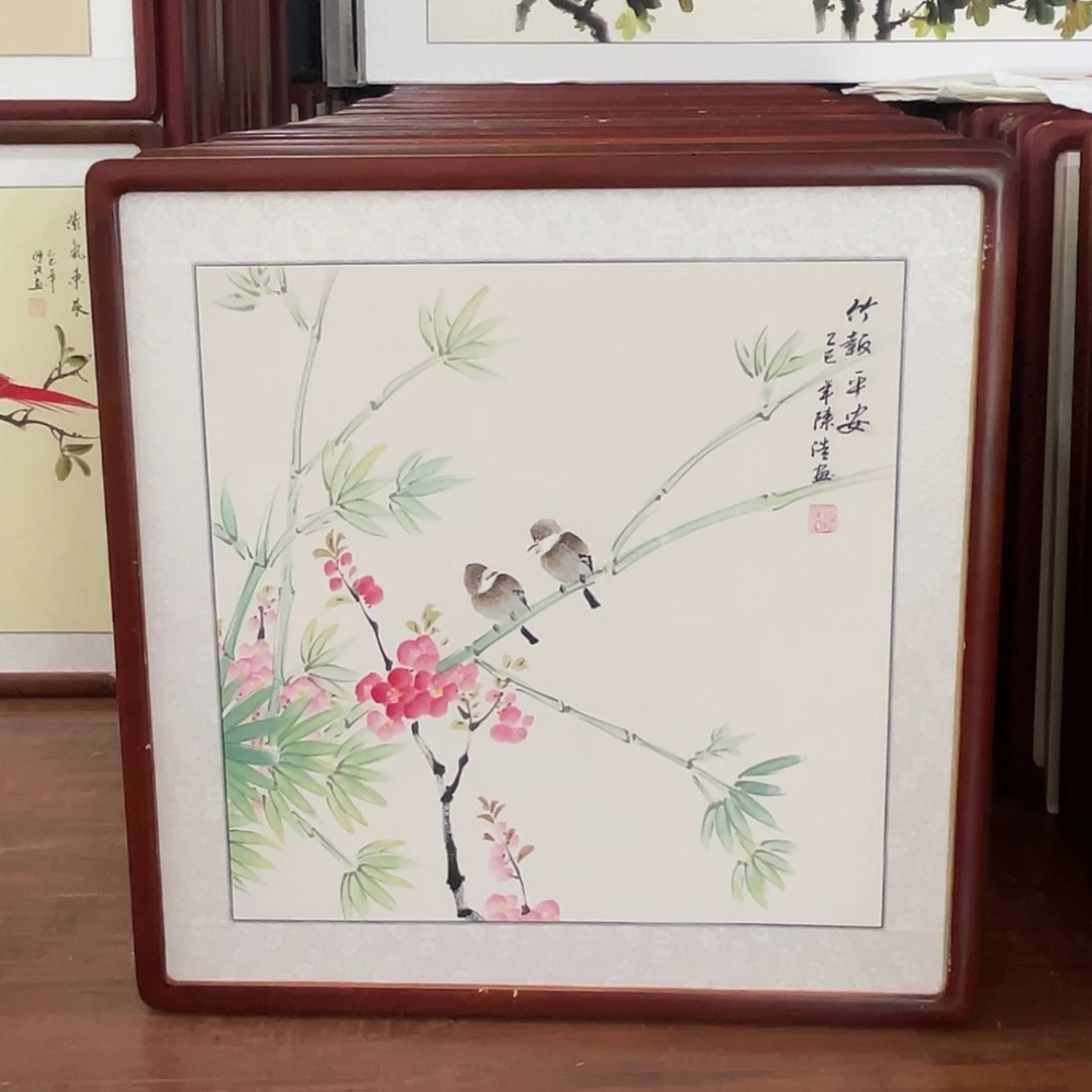 国画带框尺寸63*63厘米