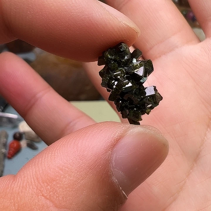 灵****珠宝半成品未镶嵌水晶