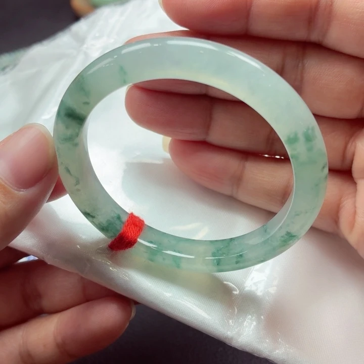 翡翠未镶嵌手镯天然缅甸A货翡翠（冰飘花）49-50