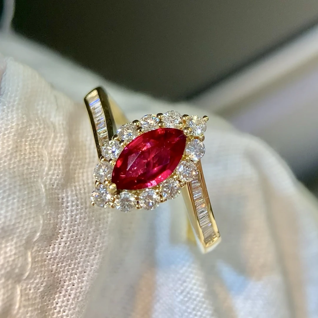 红宝石戒指/0.68ct天然红宝石戒指18K金钻石附证#GI