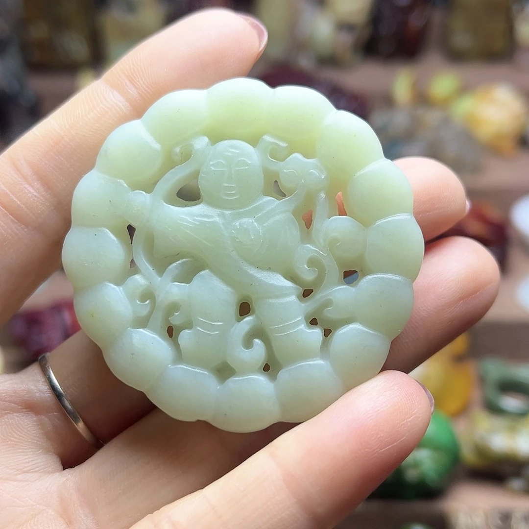 白玉菩提吊坠14。。