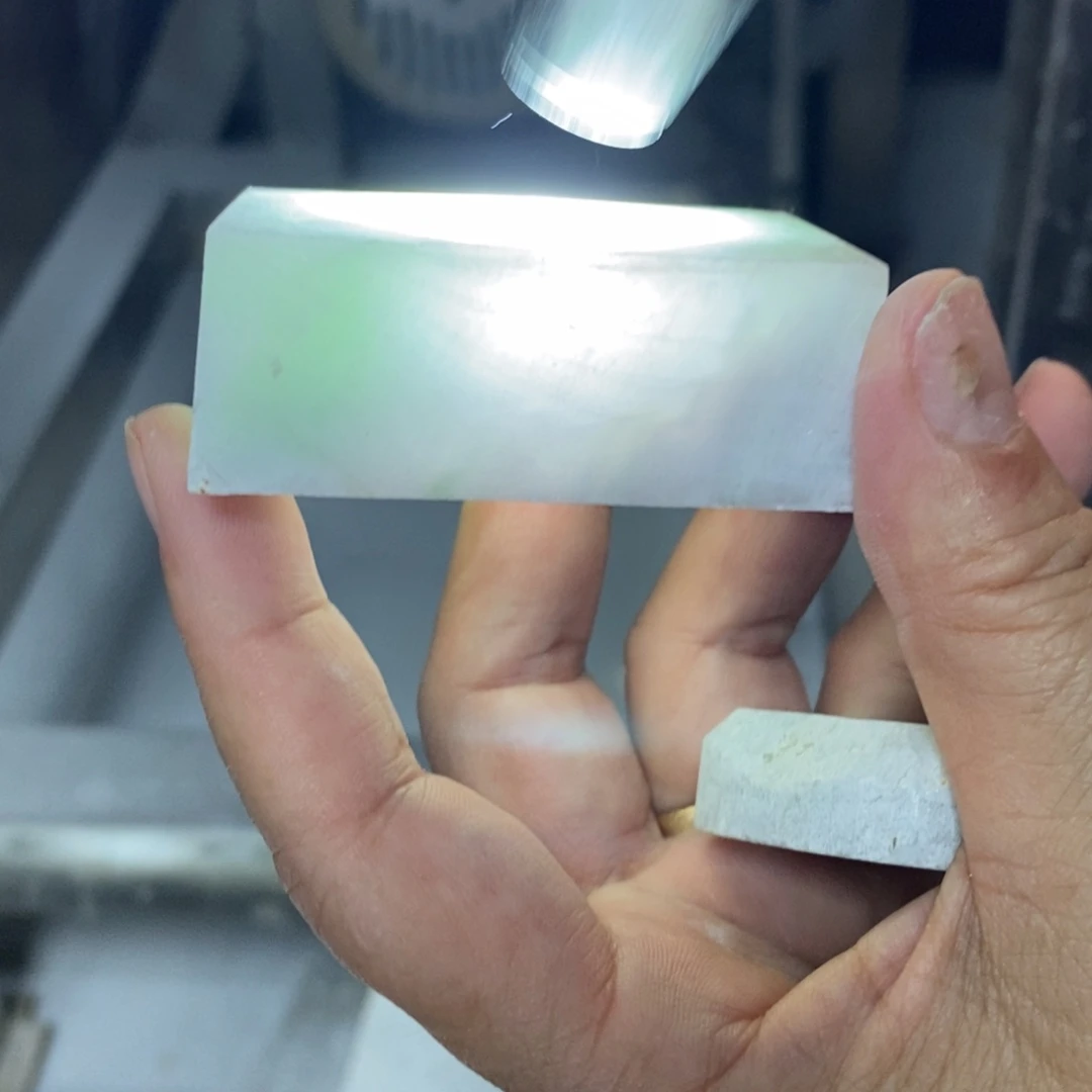 定制翡翠未镶嵌