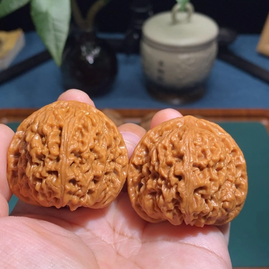 【闪购商品】文玩核桃吊坠老树涿鹿树疆