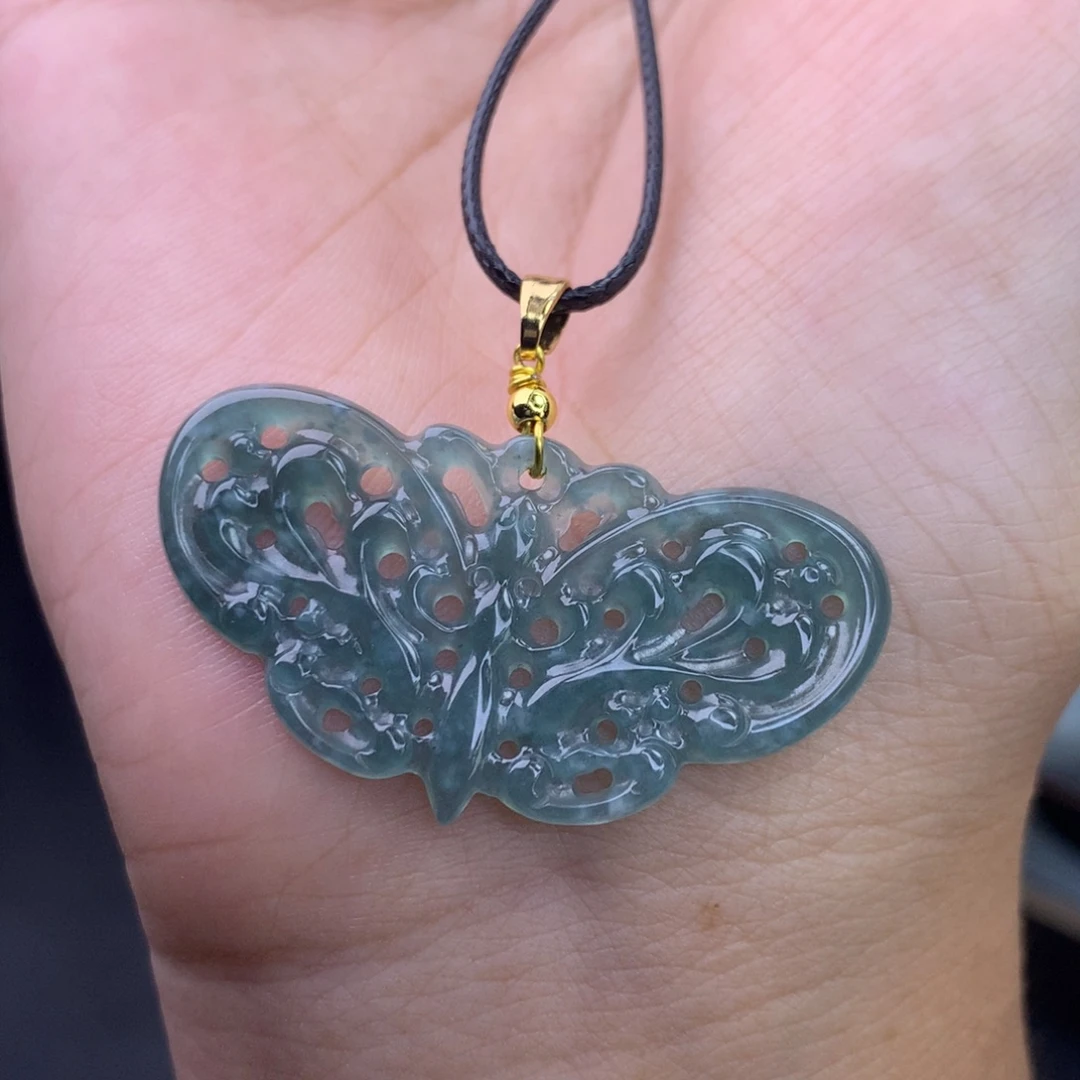 未镶嵌挂件翡翠吊坠