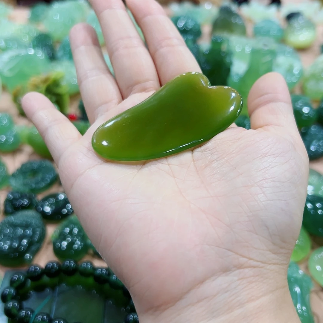 未镶嵌蛇纹石玉刮痧