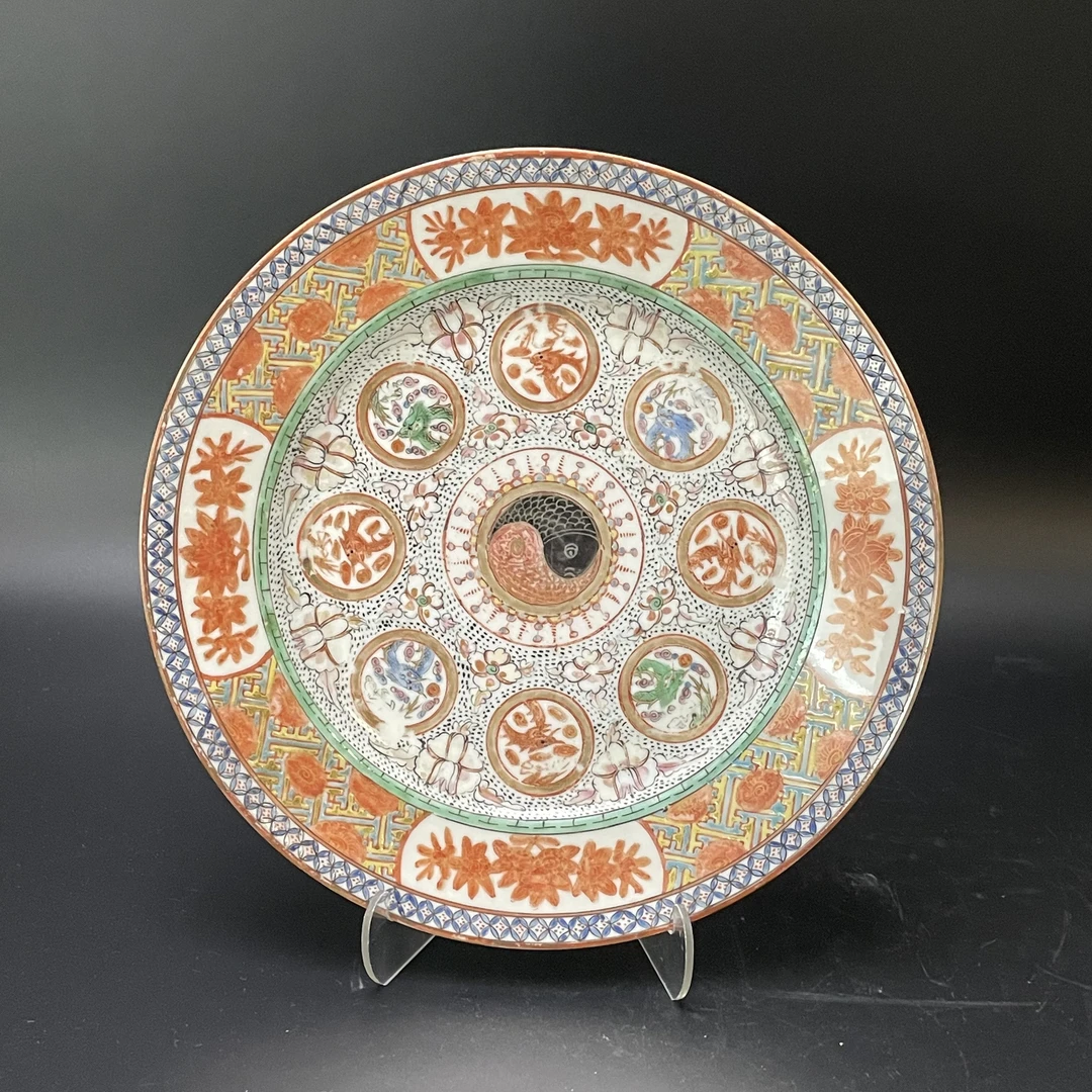 25120733 民国广彩花卉龙纹赏盘 直径24.7cm