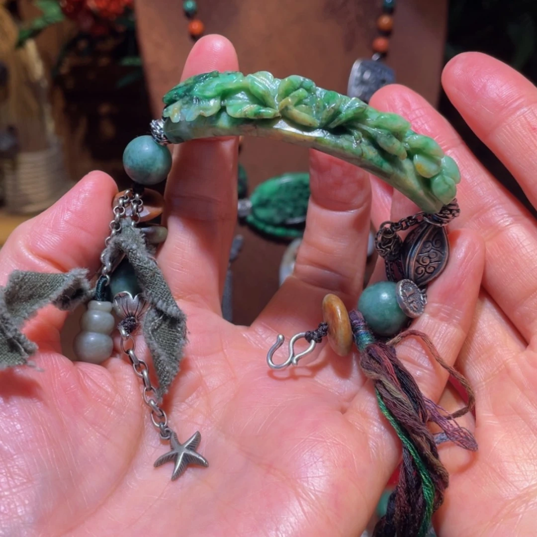 【闪购商品】颈饰未镶嵌翡翠