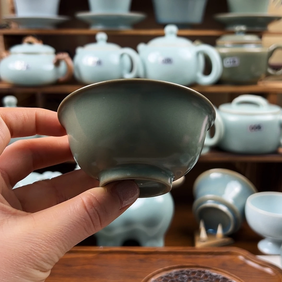 仿古青绿釉水压手杯手工