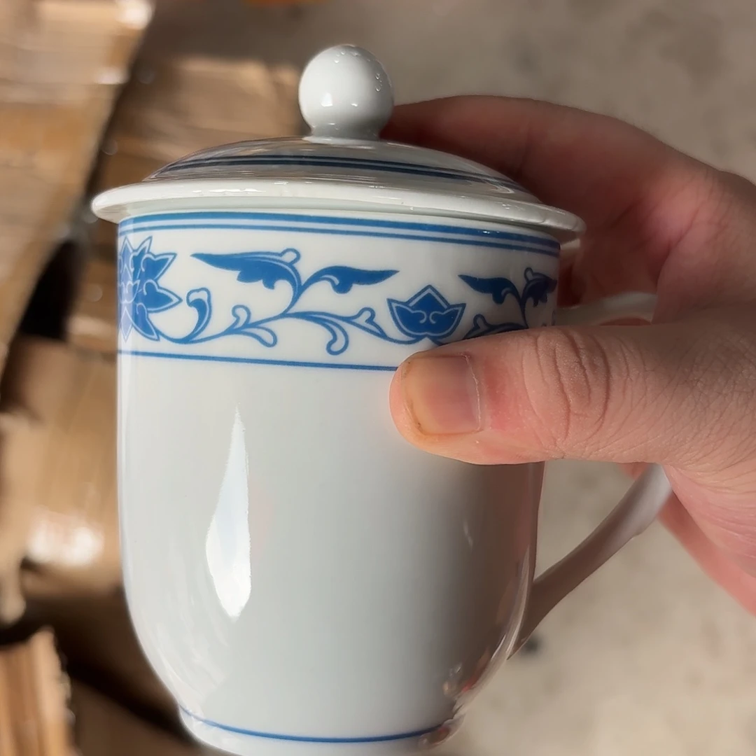 景德镇现代陶瓷工艺品