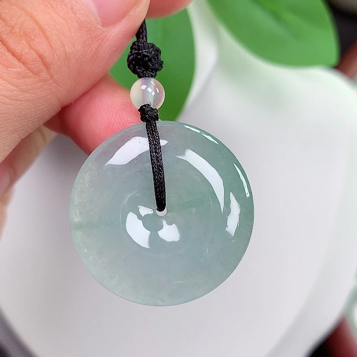 颈饰未镶嵌翡翠平安扣 27.6x5.3mm