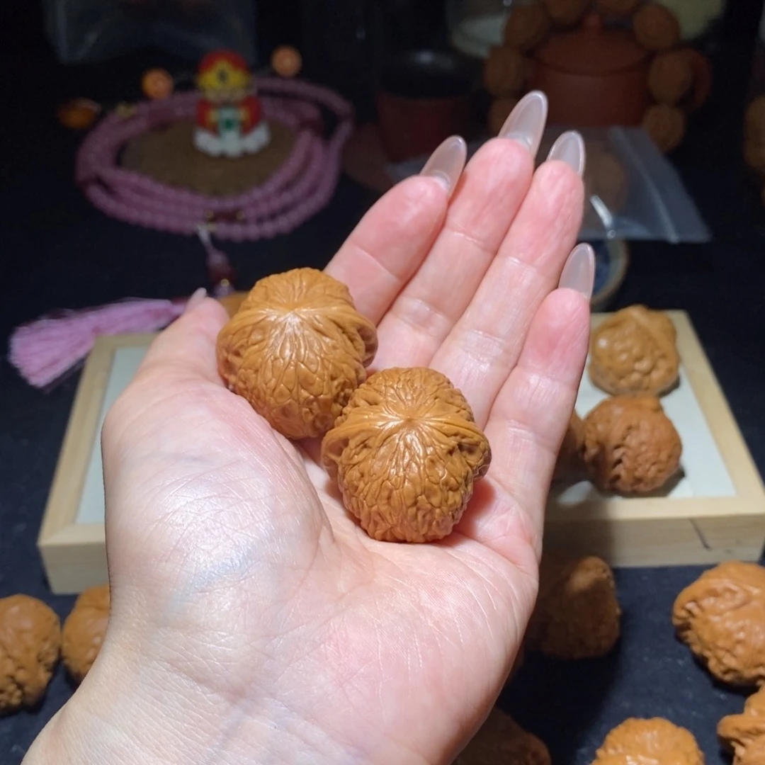 文玩核桃吊坠铁锤妹妹34
