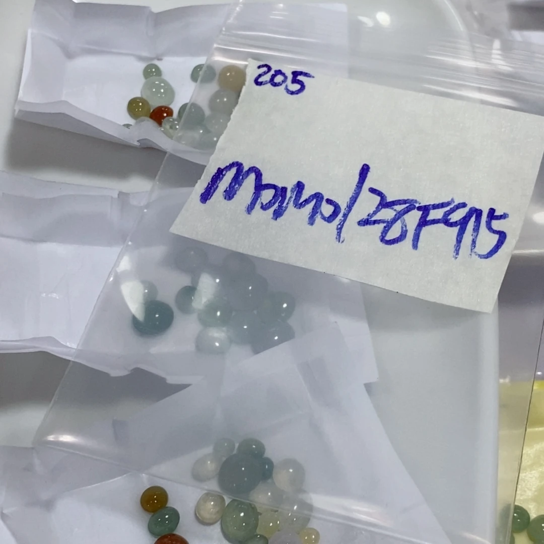 m***o未镶嵌定制翡翠我