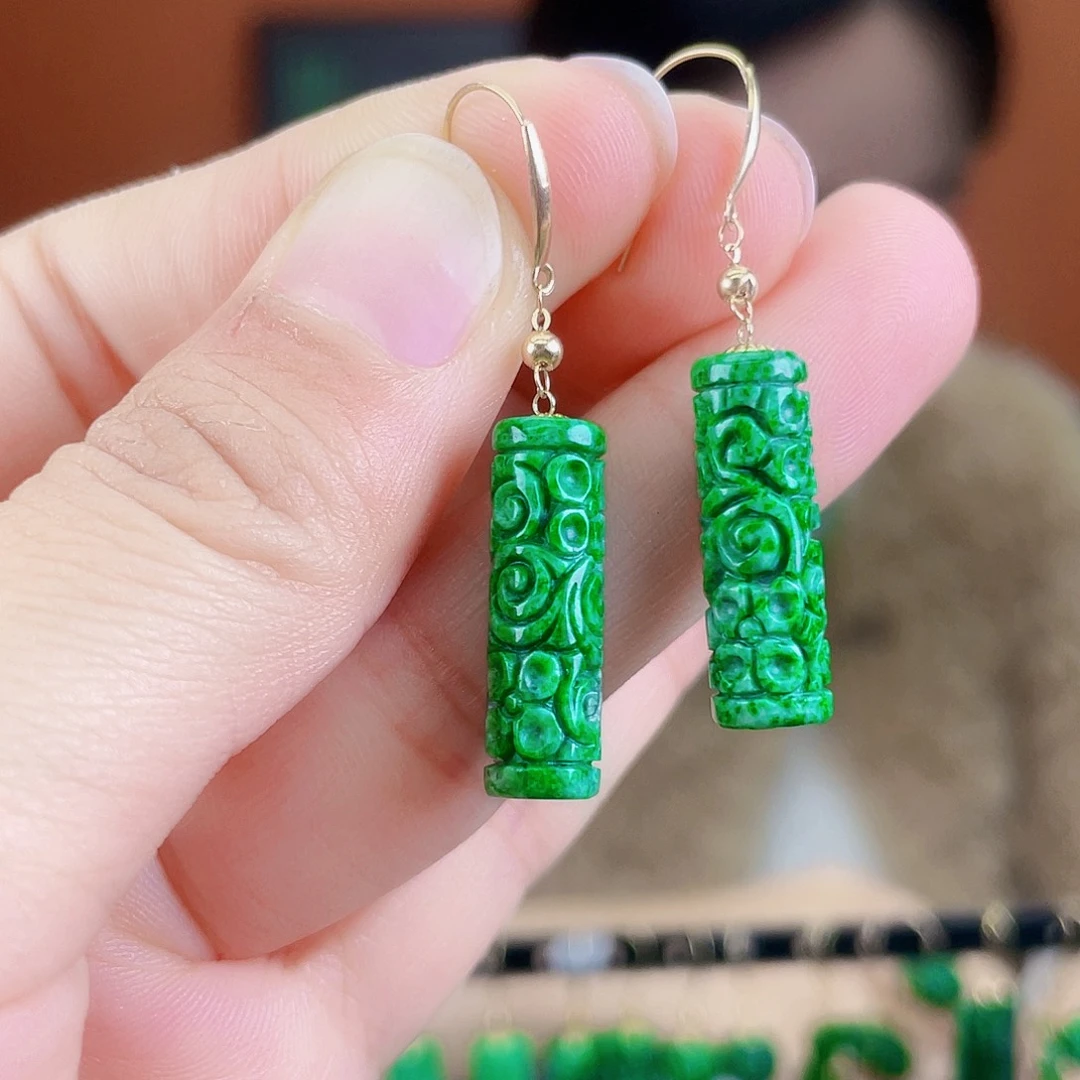 翡翠18K金镶嵌耳饰