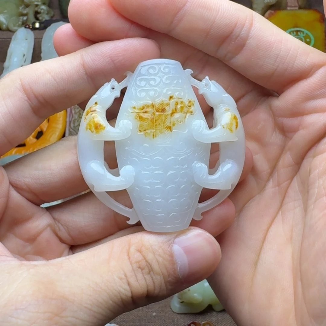 和田玉未镶嵌把件祥*