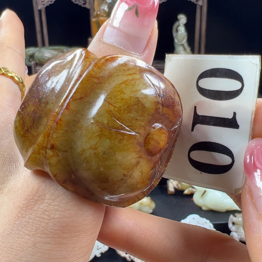 未镶嵌和田玉挂件