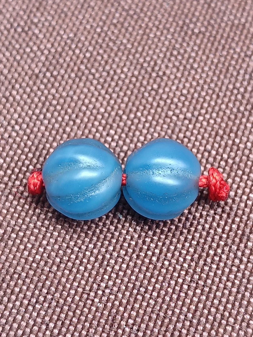 燕子古珠—玛瑙吊坠（尺寸0.8）一对