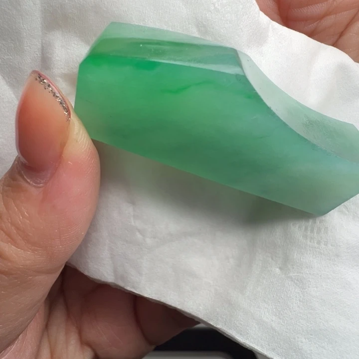 定制翡翠未镶嵌包工