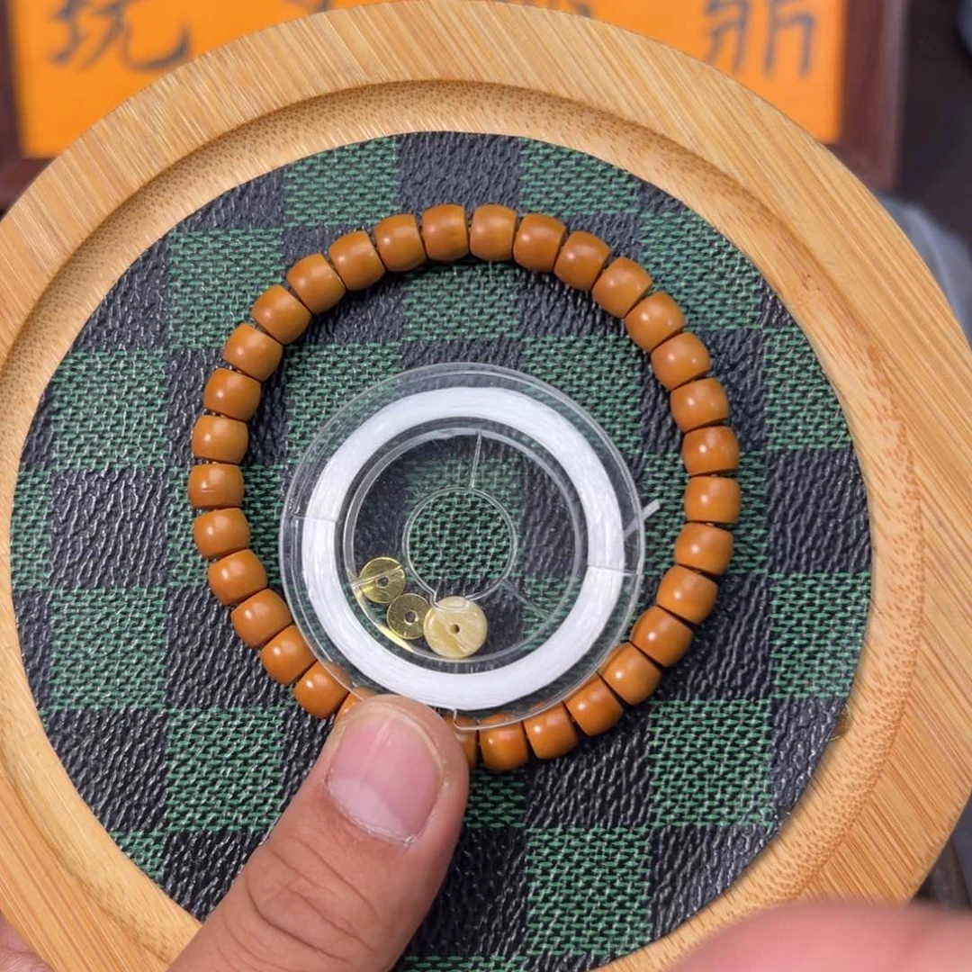 橄榄核吊坠0.7核尖手串