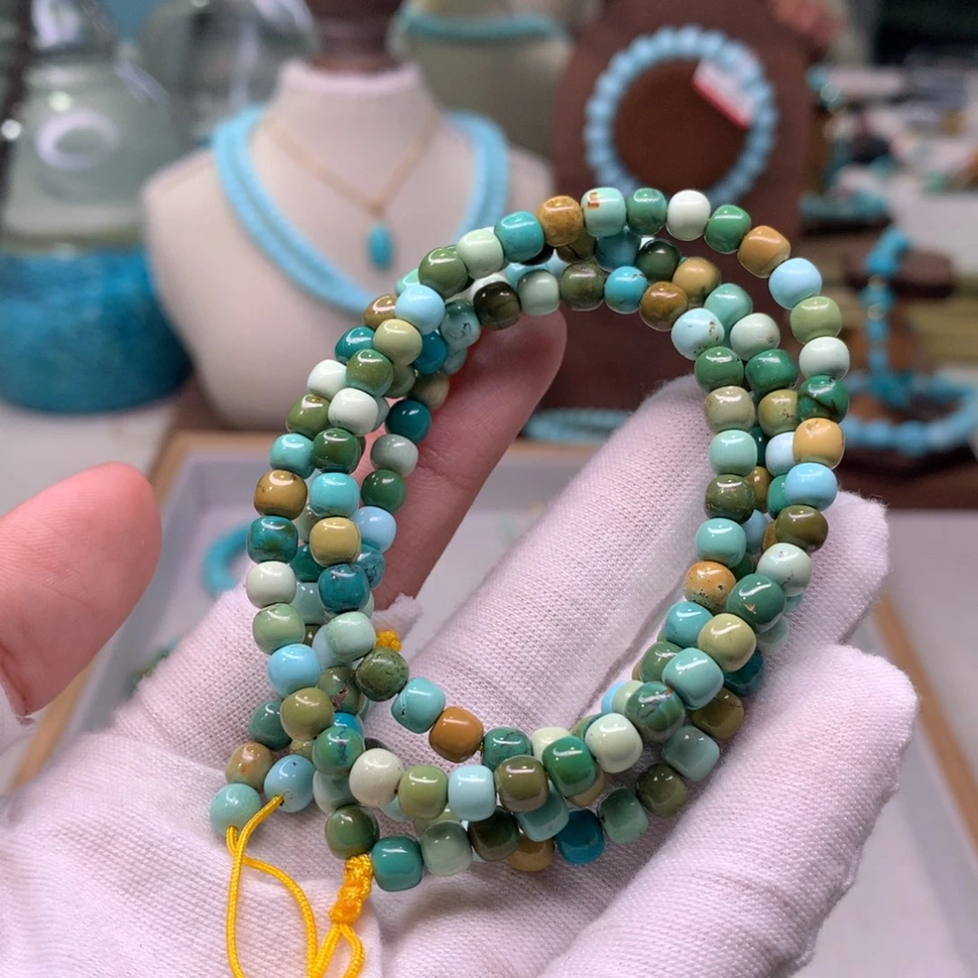 绿松石配饰未镶嵌