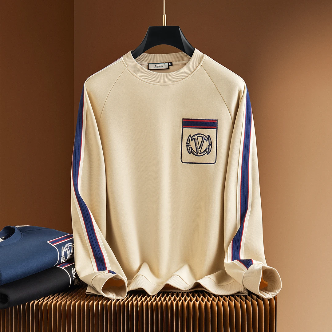秋季高端时尚潮流撞色织带拼接刺绣空气层太空棉男士圆领长袖卫衣