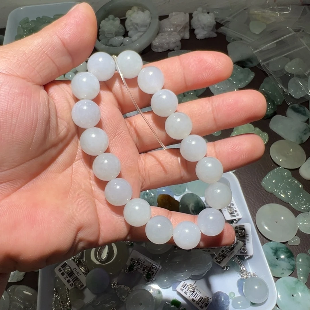 翡翠未镶嵌颈饰手串