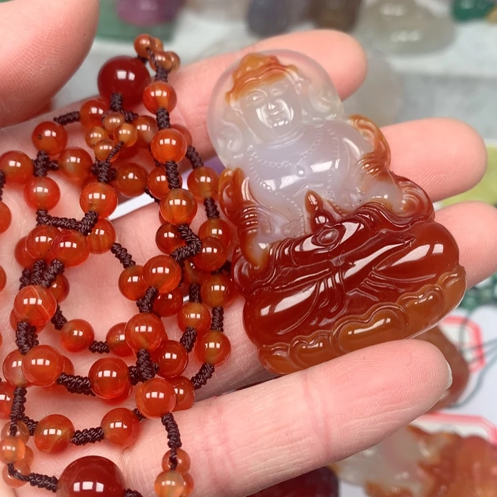 玛瑙/玉髓颈饰未镶嵌李*