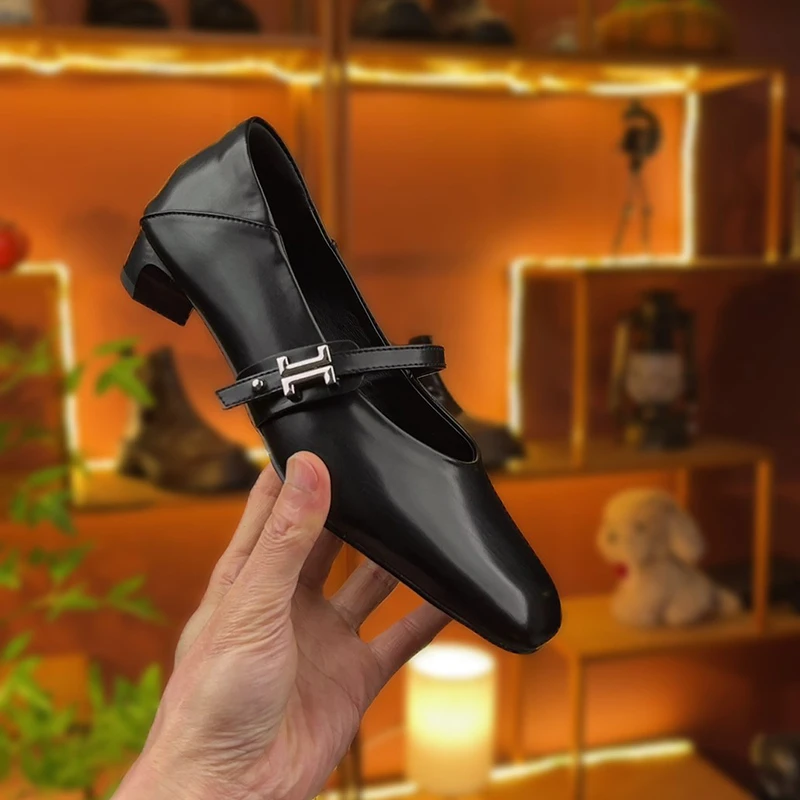 跟高2.5cm/尺码34-40/真皮低跟平底方头百搭春季新款法式浅口单鞋