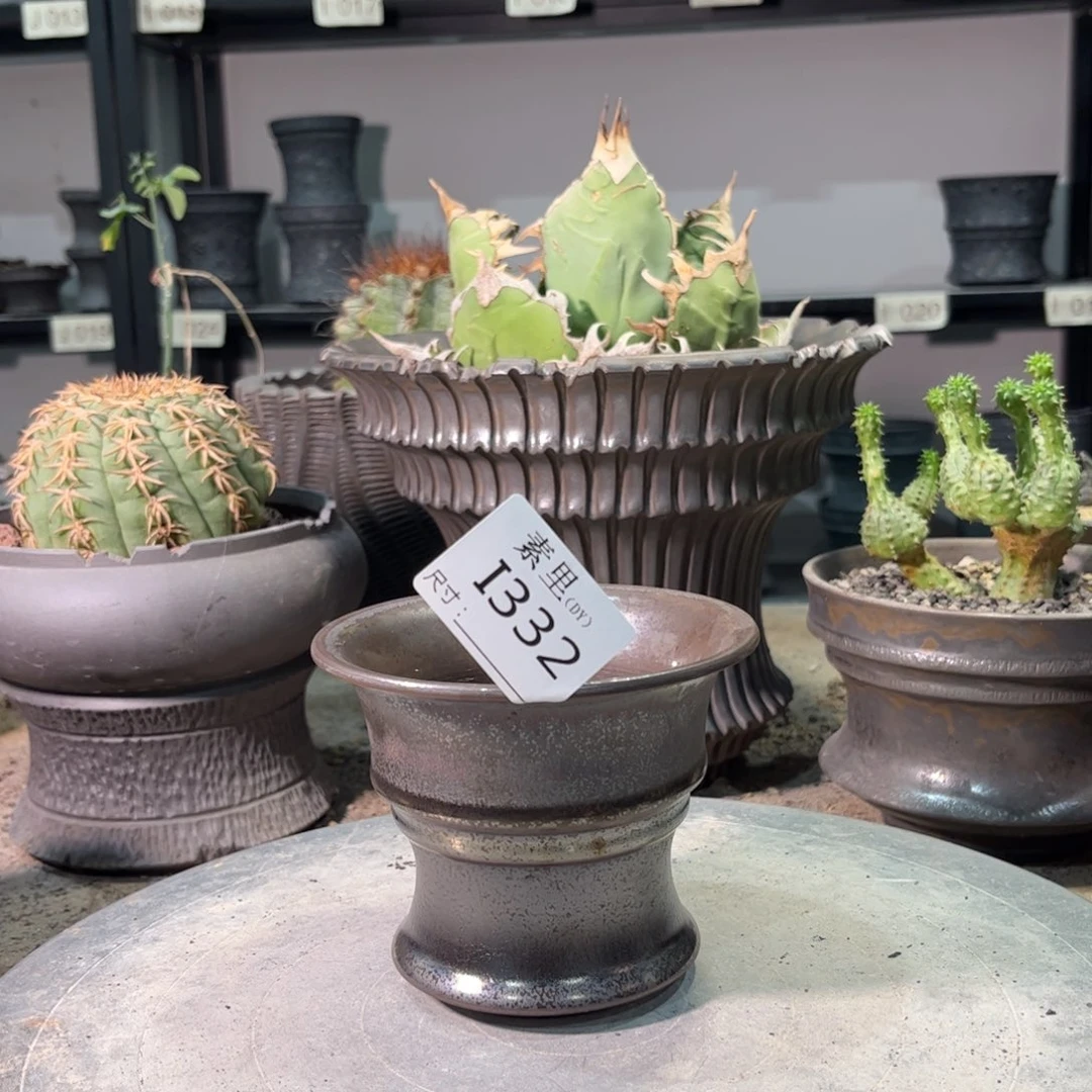 景德镇手工素里内口10.5高8.5