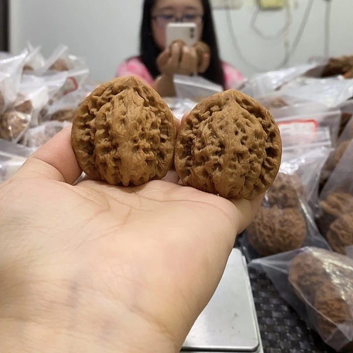 文玩核桃吊坠小*豹金公子42有修