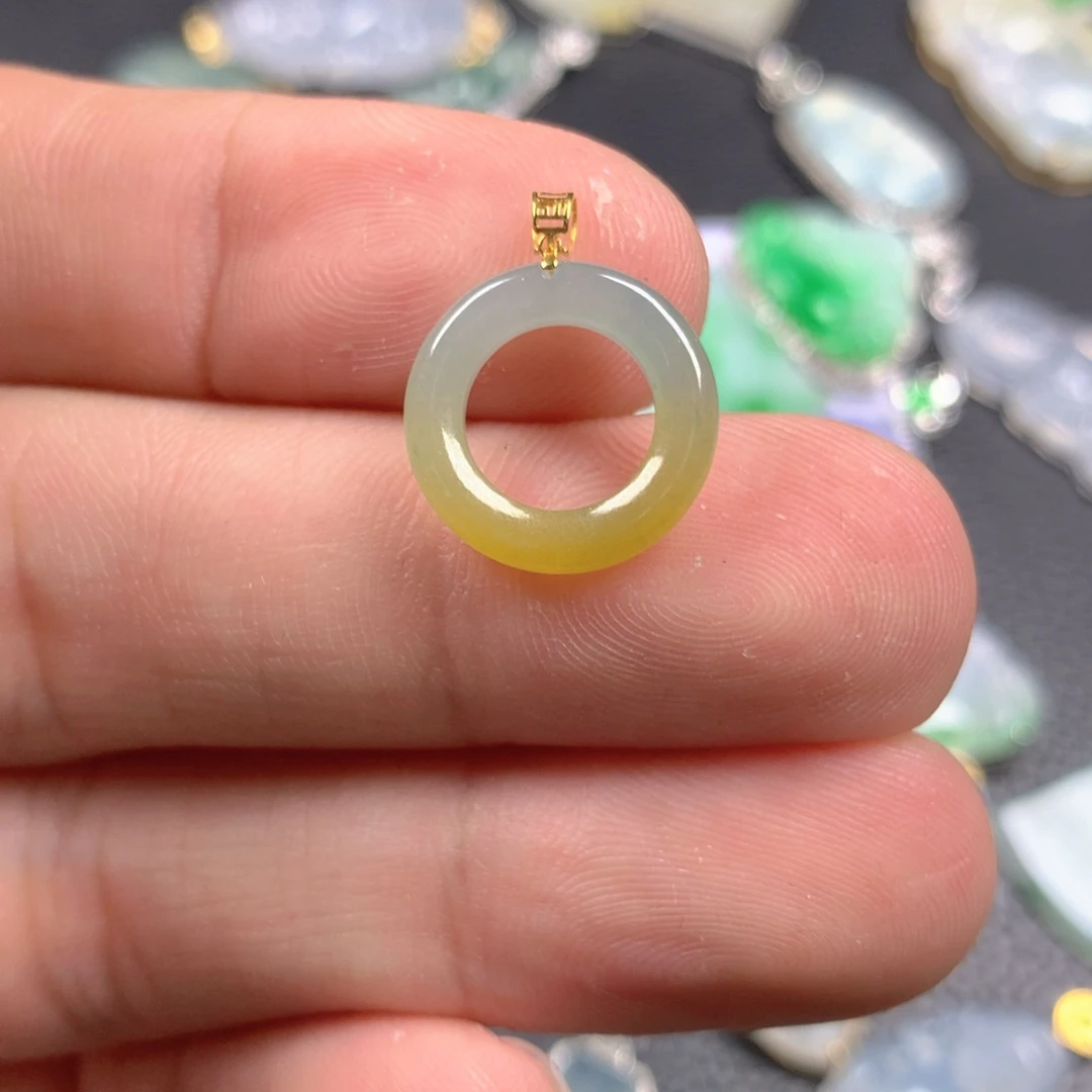 【闪购商品】翡翠颈饰未镶嵌翡翠