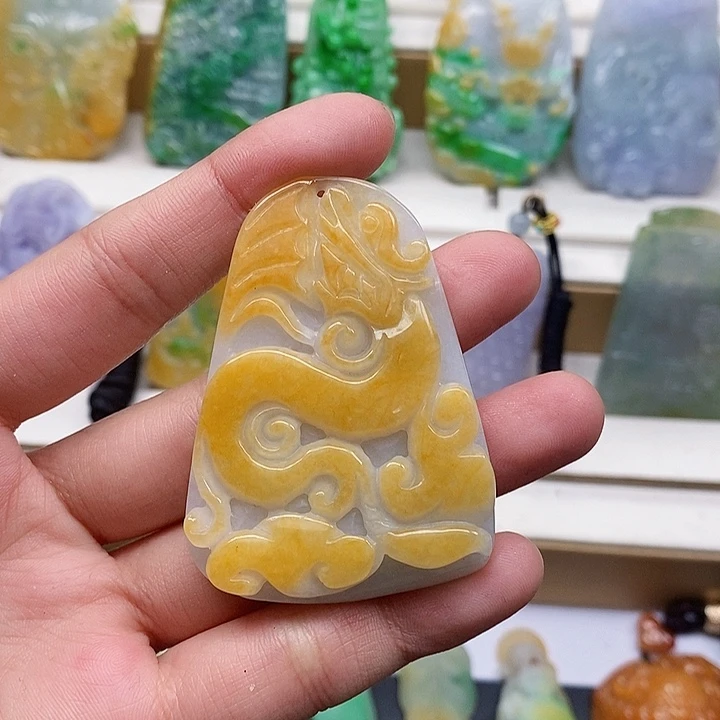 颈饰未镶嵌翡翠翡翠A货