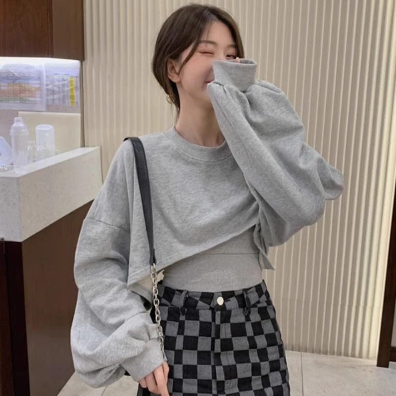 炸街盐系卫衣两件套女2024秋季新款ins叠穿露脐上衣短款背心套装