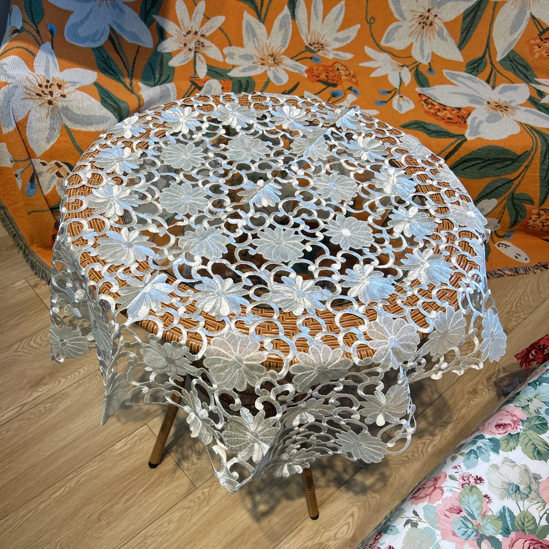 A24-39竹节纱（85cm）乳白色大镂空简约鲜花盖巾