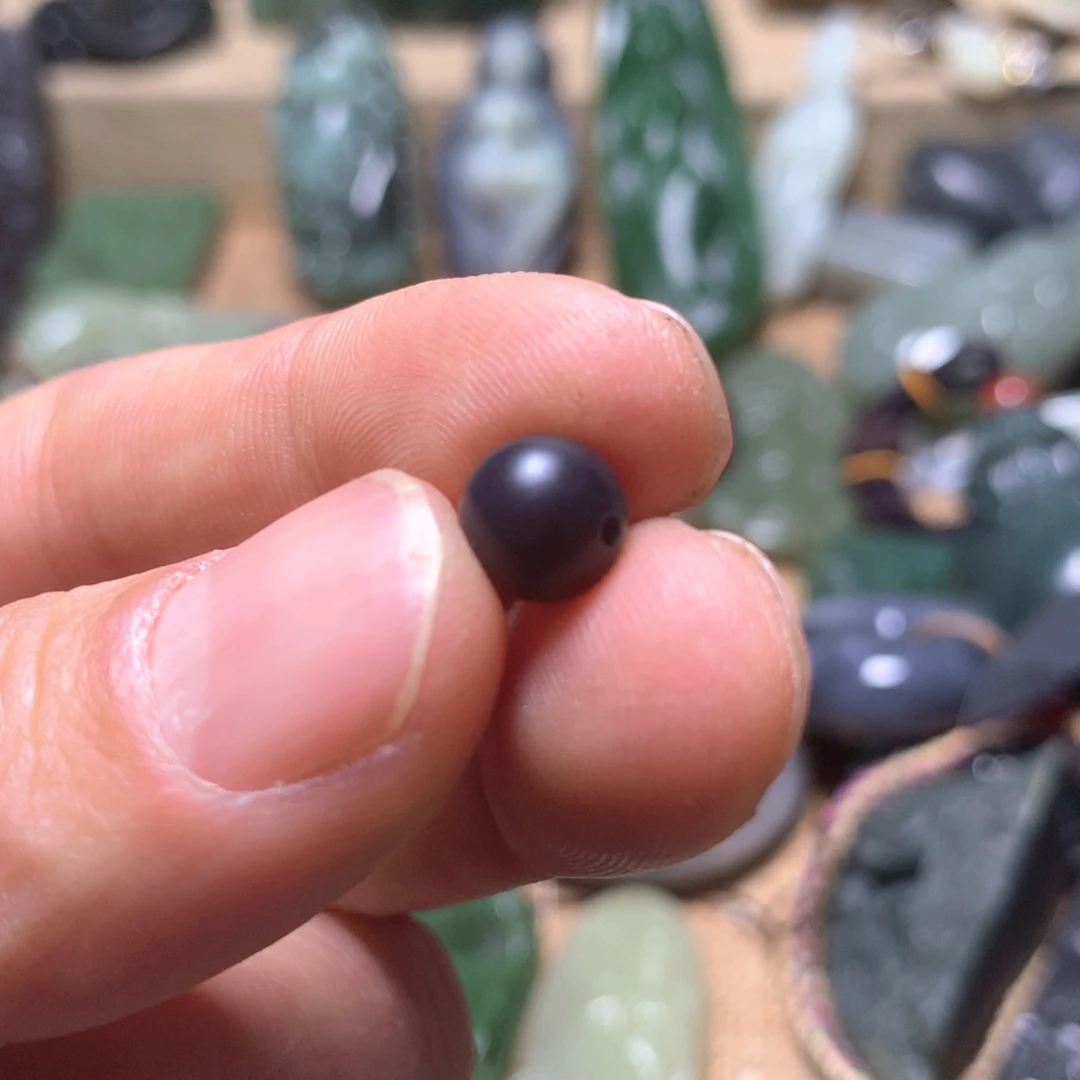 和田玉颈饰未镶嵌小***悦