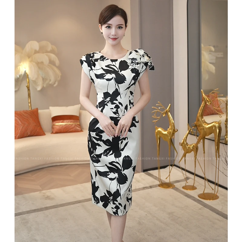 2025夏季新款【7189】国风水墨玫瑰立体手工扎花设计短袖连衣裙子女